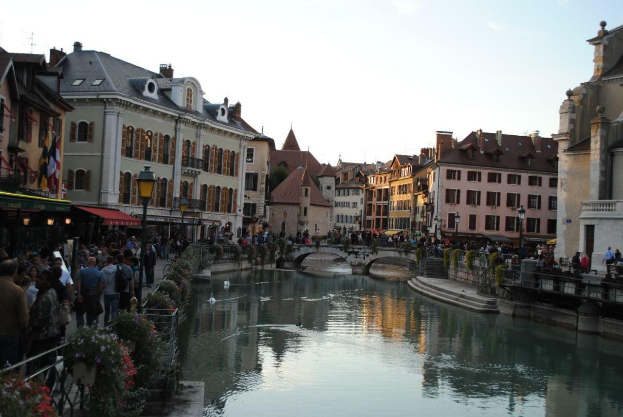 Hibiscus Apartment Annecy Dış mekan fotoğraf